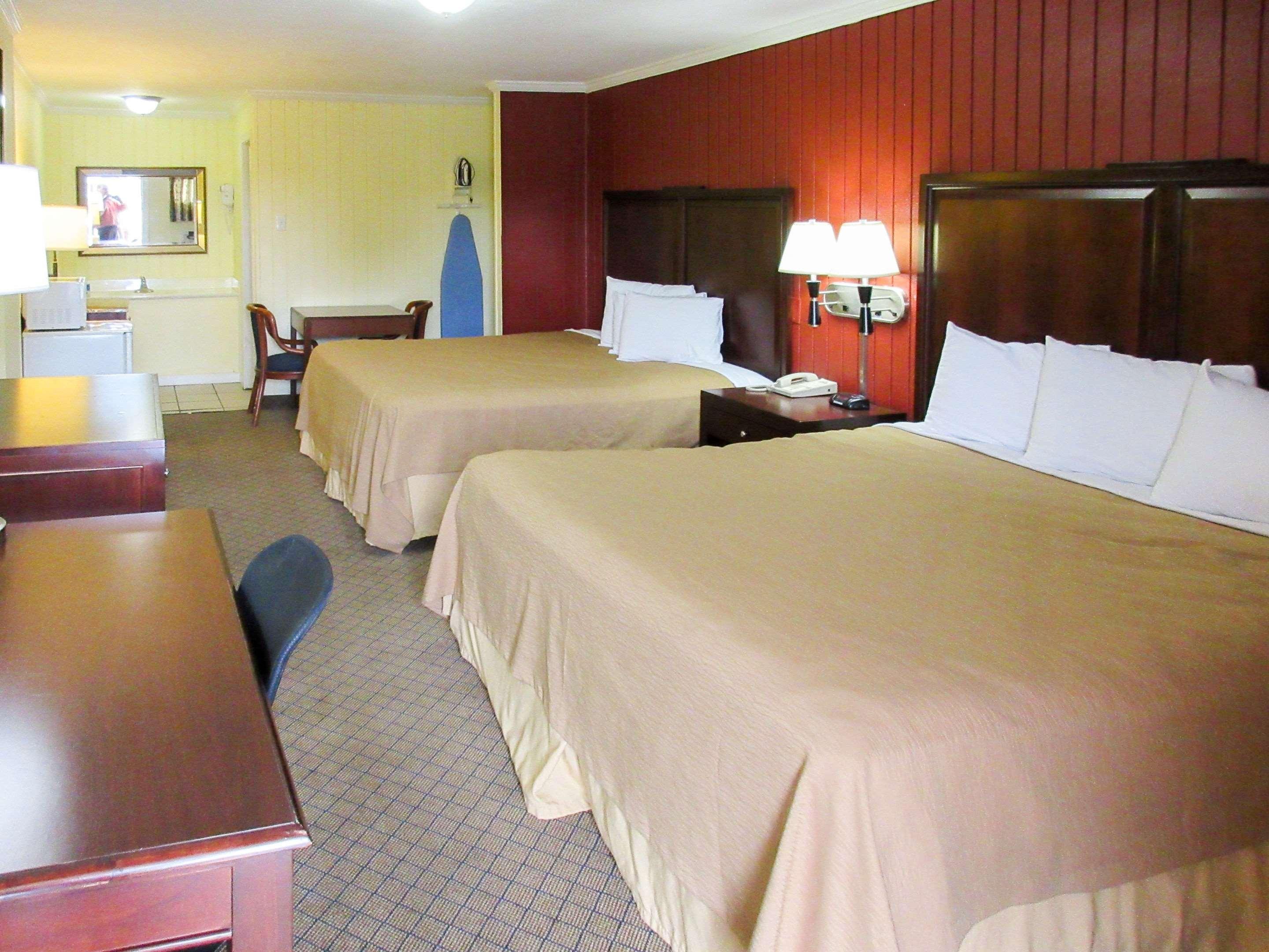 Rodeway Inn Kansas City Dış mekan fotoğraf